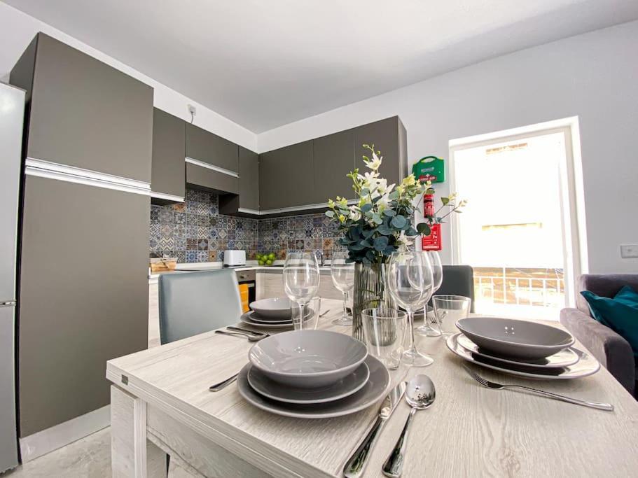 Lovely 1- Bedroom Apartment In Floriana ภายนอก รูปภาพ