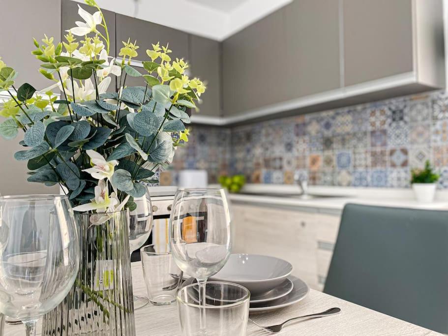 Lovely 1- Bedroom Apartment In Floriana ภายนอก รูปภาพ